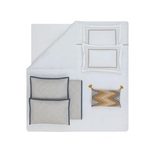 {{photo.Alt || photo.Description || 'Комплект постельного белья Queen Size (200x220 см) YATAS BEDDING Коллекция "MAIA" (МАЙЯ) арт. EH69022'}}